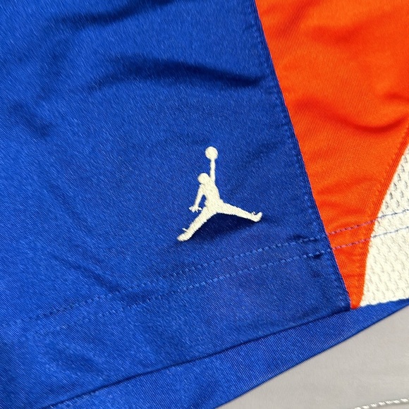 Jordan shorts. Size L - Picture 2 of 3
